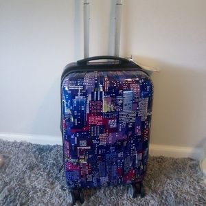 IT Luggage carry  on travel  suitcase